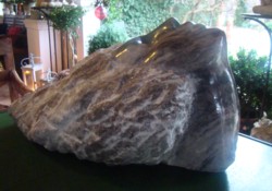Aferdita aus violettem Krastaler Marmor 2008